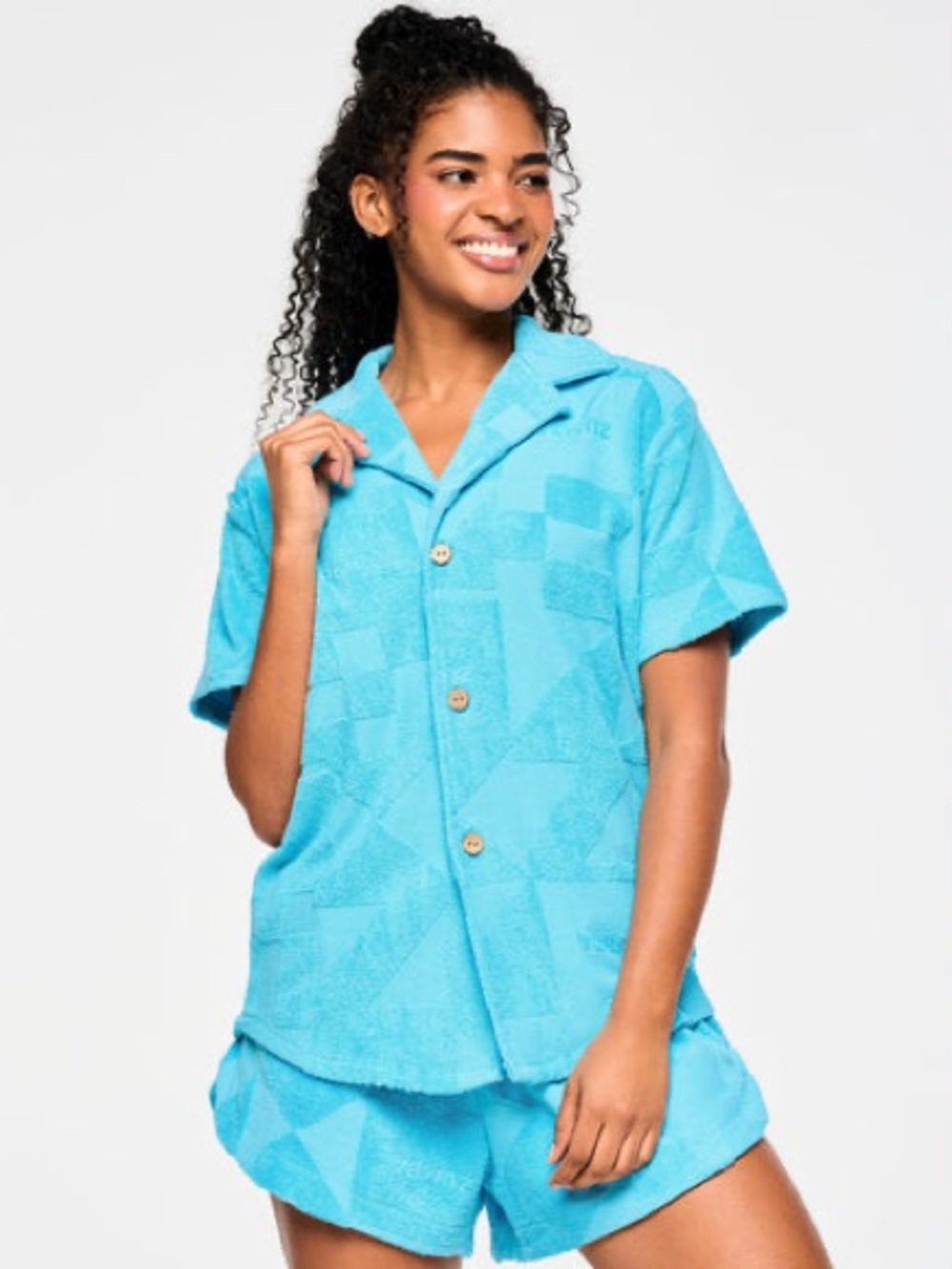 Zumba Fitness Zumba Rays Terry Button Down in All Out Aqua Unisex Medium NWT